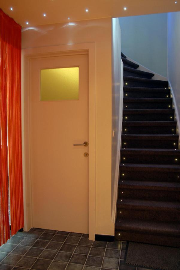 Beautyd Grey Room Centrum Gullegem Вевельгем Экстерьер фото