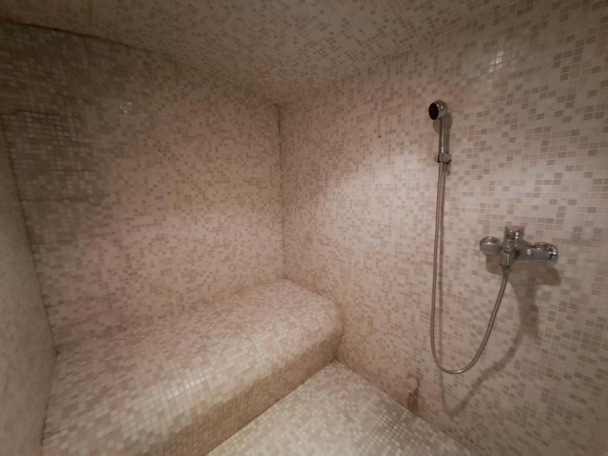 Beautyd Grey Room Centrum Gullegem Вевельгем Экстерьер фото