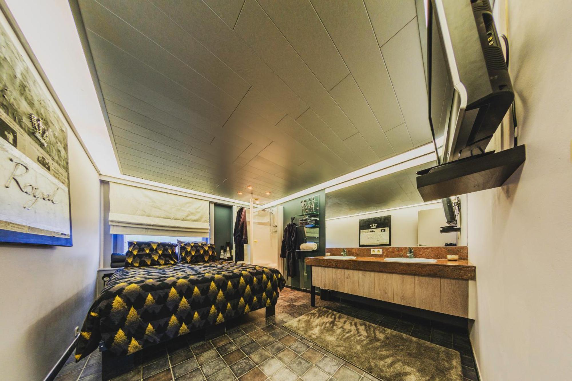 Beautyd Grey Room Centrum Gullegem Вевельгем Экстерьер фото